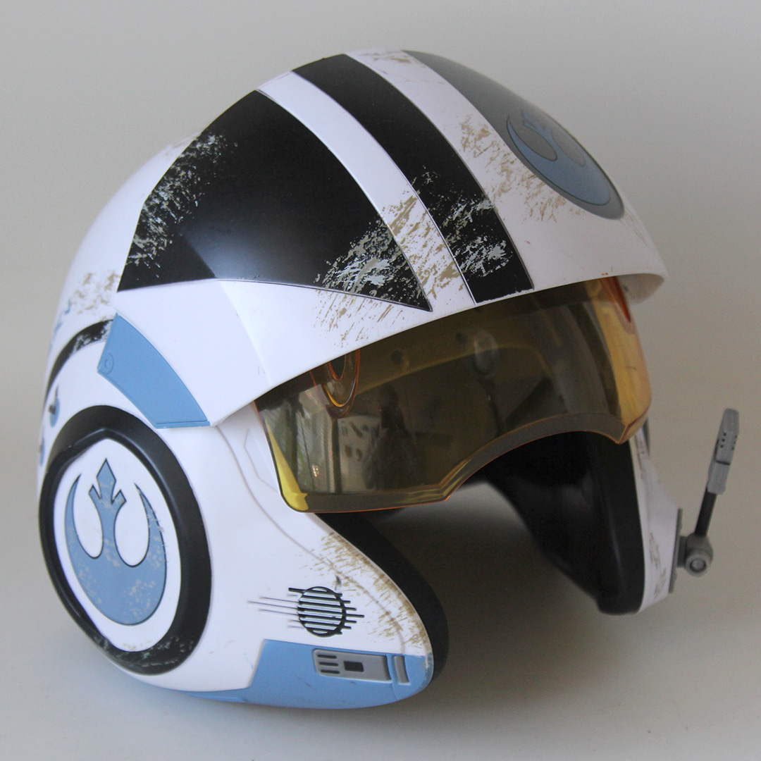 Disney Parks Star Wars Galaxys Edge White Poe X Wing Pilot Helmet