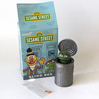 Super7: Sesame Street ReAction Figure Blind Box - Oscar the Grouch